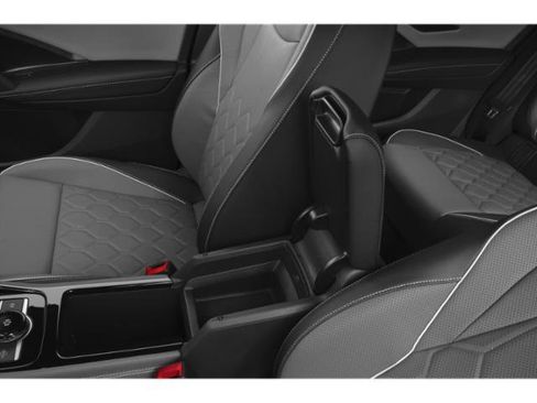 Used 2026 Volkswagen Tiguan SEL R-Line image 16