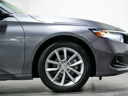 Used 2022 Honda Accord LX image 9