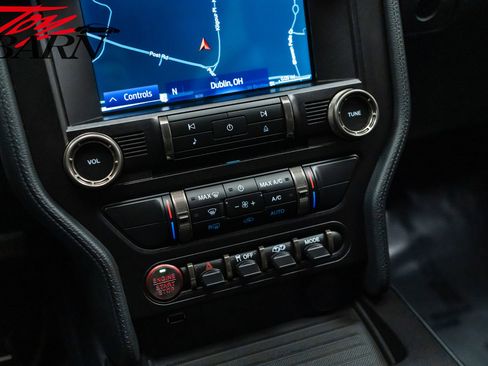 Used 2020 Ford Mustang Shelby GT500 w/ Carbon Fiber Track Pack image 40