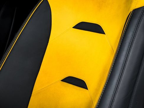 Used 2022 Lamborghini Huracan EVO AWD/4WD image 21