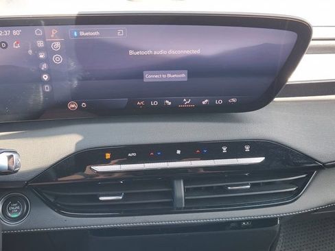 Used 2026 Buick Enclave Sport Touring FWD image 21