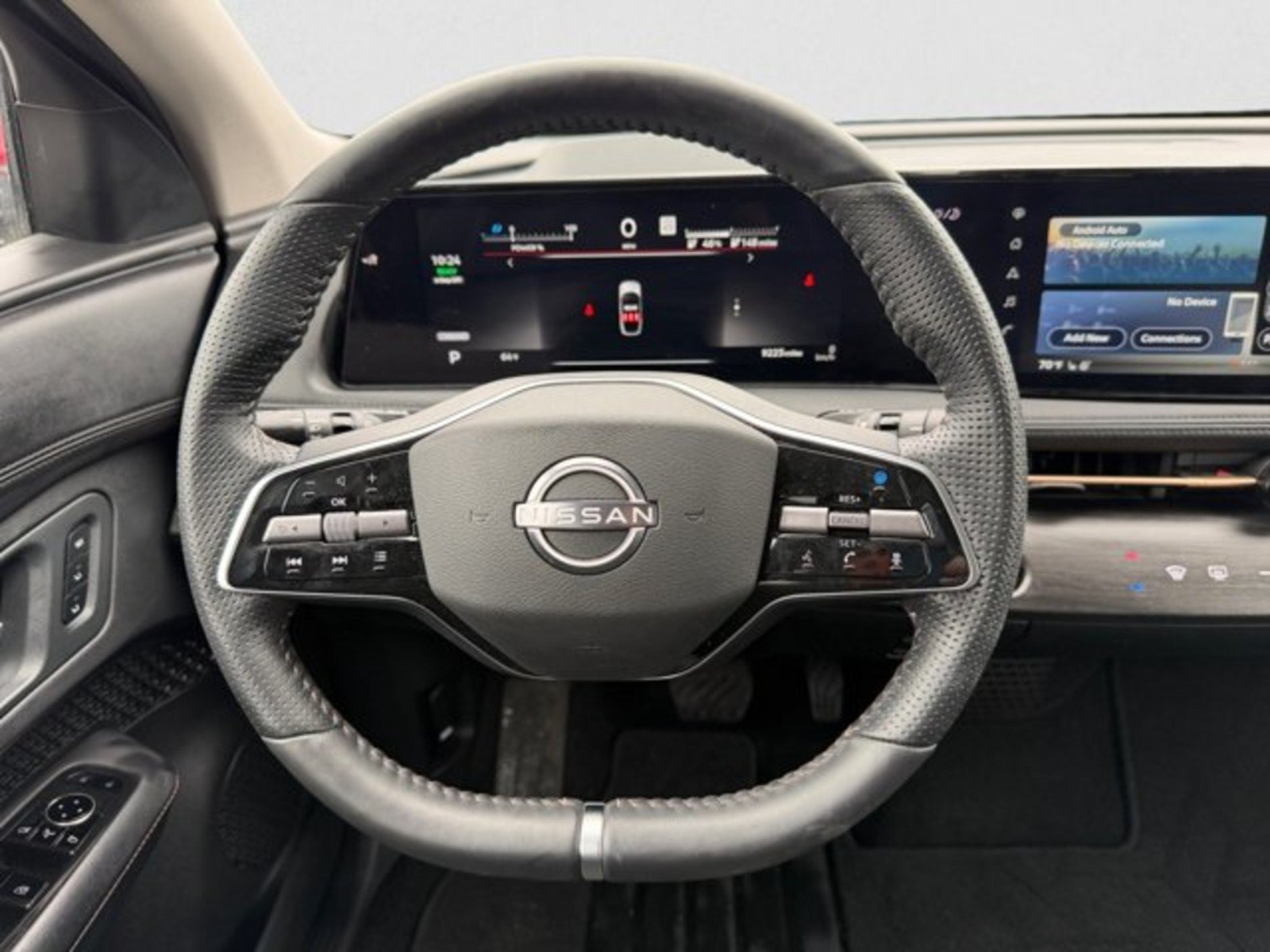 Used 2024 Nissan Ariya FWD image 15