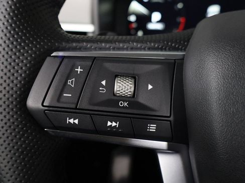 Used 2025 Mitsubishi Outlander SEL AWD/4WD image 45