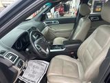 Used 2013 Ford Explorer XLT image 5