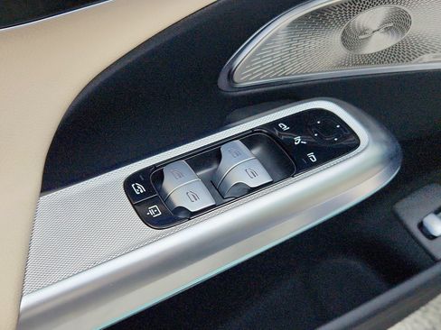Used 2026 Mercedes-Benz E 350 Sedan image 29