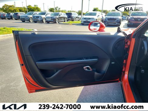 Used 2019 Dodge Challenger R/T Scat Pack w/ Driver Convenience Group RWD image 14