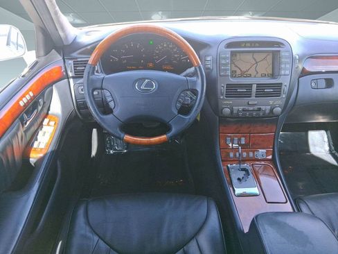 Used 2004 Lexus LS 430 image 26