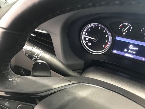 Certified 2023 Buick Enclave Essence w/ Experience Buick Package image 17