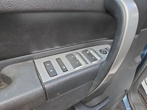 Used 2012 Chevrolet Silverado 2500 LT AWD/4WD image 16