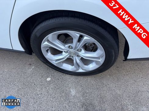 Used 2023 Honda Accord LX image 31