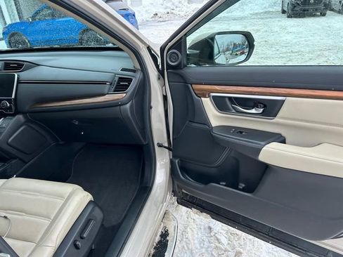 Used 2018 Honda CR-V Touring image 29