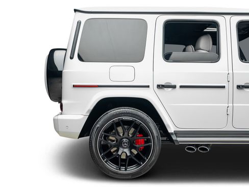 Used 2022 Mercedes-Benz G 63 AMG 4MATIC image 34