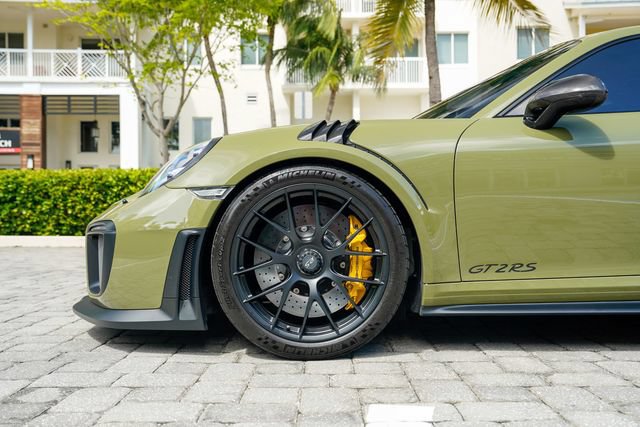 Used 2018 Porsche 911 GT2 RS RWD image 13