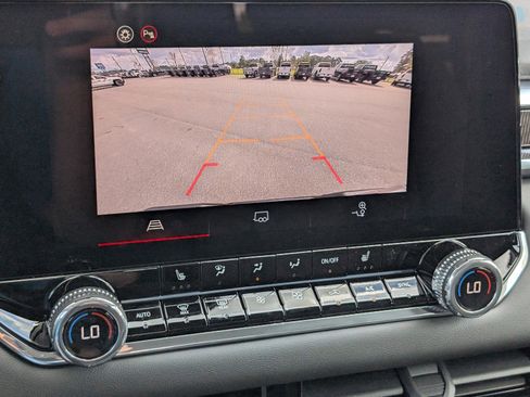 New 2026 GMC Canyon Elevation w/ Convenience Package image 24