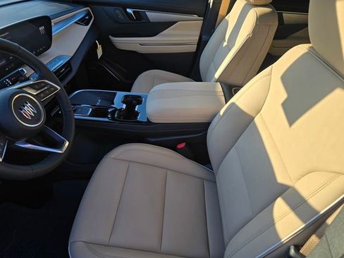 New 2026 Buick Enclave Preferred image 18