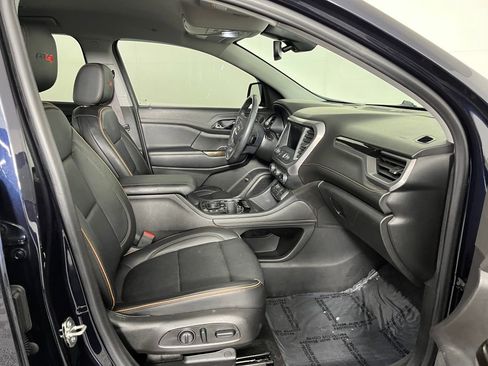 Used 2021 GMC Acadia AT4 w/ Preferred Package image 17