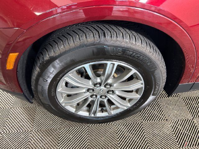 Used 2017 Cadillac XT5 Luxury AWD/4WD image 10