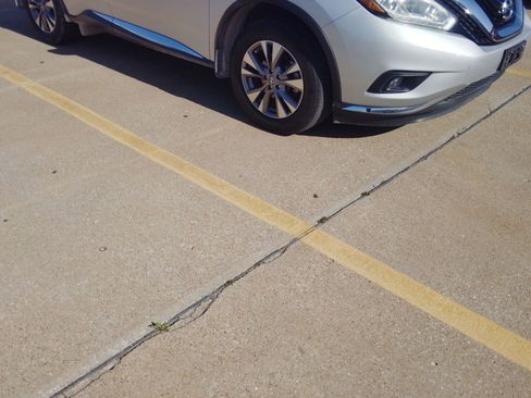Used 2015 Nissan Murano SV image 4