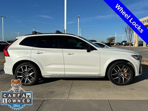 Used 2022 Volvo XC60 T8 Polestar w/ Protection Package Premier image 17