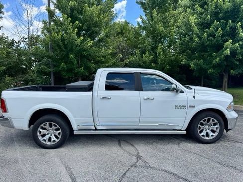 Used 2016 RAM 1500 Limited AWD/4WD image 3