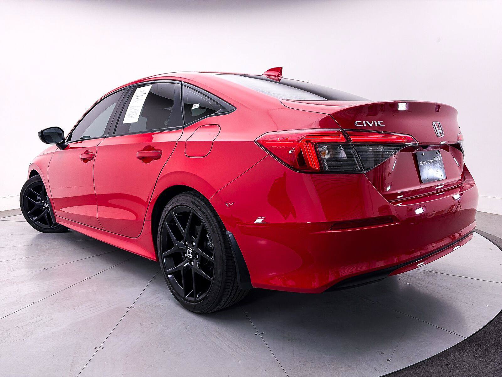 Used 2024 Honda Civic Sport image 2