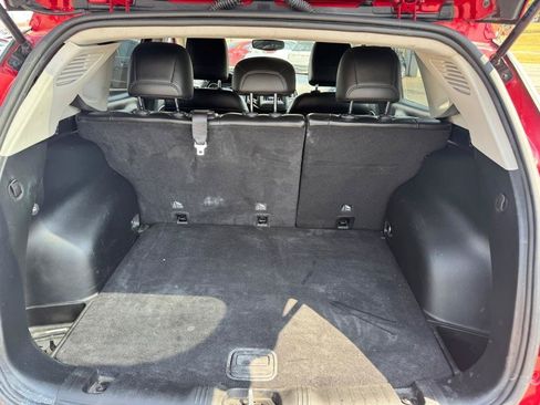 Used 2020 Jeep Compass Latitude FWD image 13