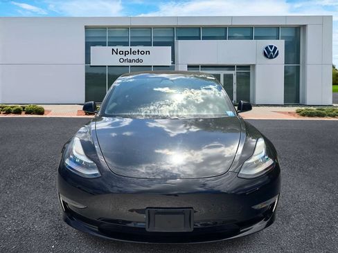 Used 2019 Tesla Model 3 Mid Range RWD image 2