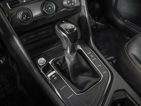 Certified 2024 Volkswagen Tiguan Wolfsburg Edition image 33