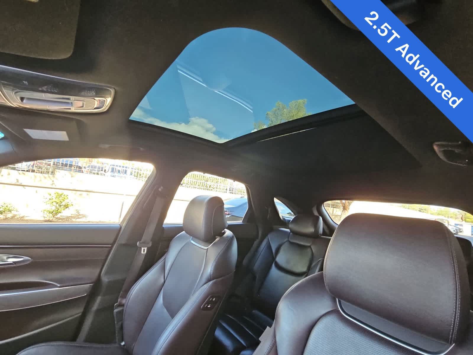 Used 2022 Genesis GV70 2.5T w/ Advanced Package AWD/4WD image 28