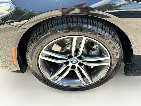 Certified 2023 BMW 530i xDrive w/ Premium Package image 35