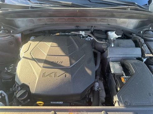 Used 2024 Kia Telluride S image 35