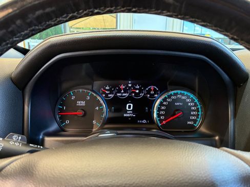 Used 2018 GMC Sierra 2500 Denali w/ Duramax Plus Package AWD/4WD image 15