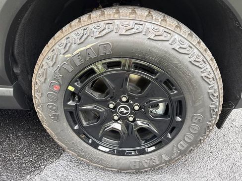 New 2026 Ford Bronco Sport Outer Banks w/ Sasquatch Outer Banks Package AWD/4WD image 11