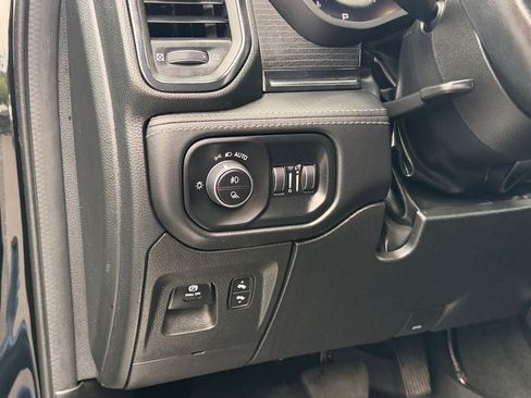Used 2023 RAM 1500 Limited AWD/4WD image 19
