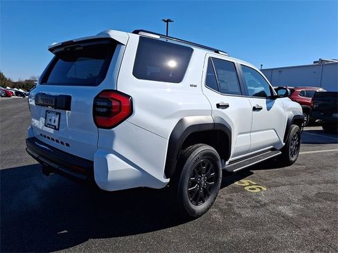 New 2026 Toyota 4Runner SR5 image 4