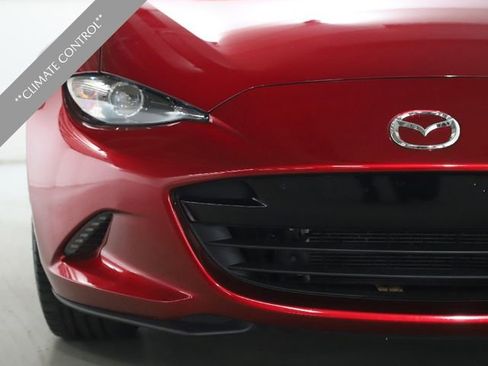 Used 2021 MAZDA MX-5 Miata RF Grand Touring image 6