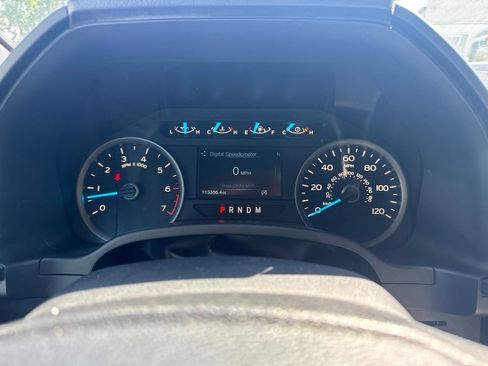 Used 2018 Ford F150 XLT w/ Equipment Group 302A Luxury AWD/4WD image 20