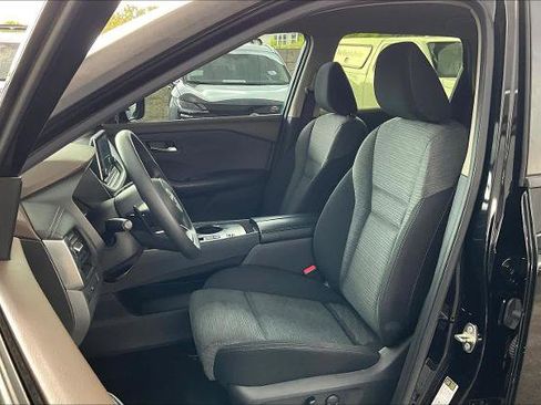 Certified 2023 Nissan Rogue SV image 8