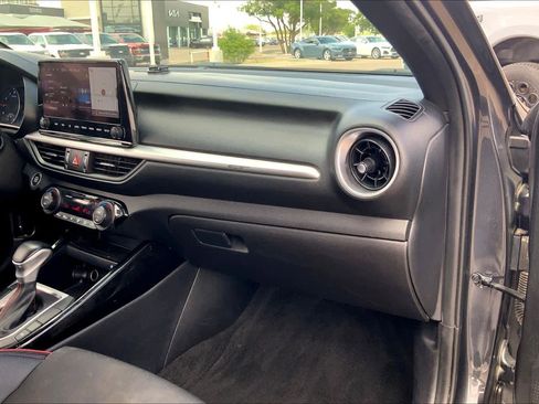 Used 2023 Kia Forte GT image 19