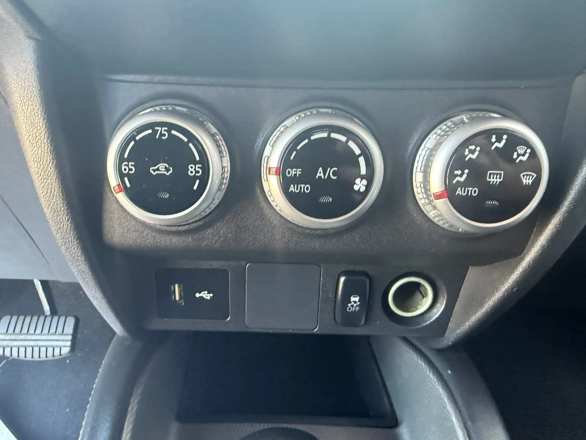 Used 2022 Mitsubishi Outlander Sport FWD image 17