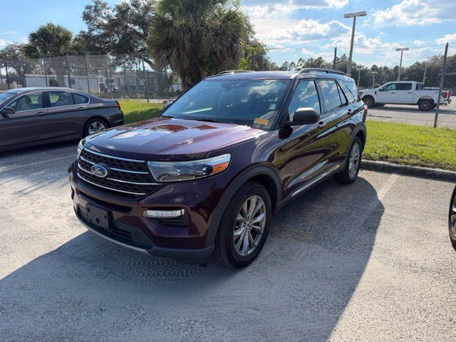 Used 2022 Ford Explorer XLT w/ Equipment Group 202A RWD image 6