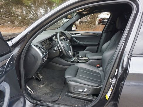 Used 2019 BMW X3 sDrive30i w/ M Sport Package image 2