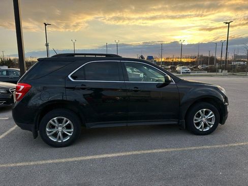 Used 2017 Chevrolet Equinox LT image 5