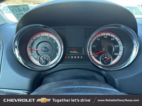 Used 2018 Dodge Grand Caravan SE w/ UConnect Hands-Free Group image 19