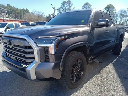 Used 2025 Toyota Tundra Limited image 7