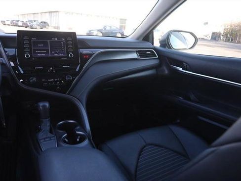 Certified 2024 Toyota Camry SE image 23
