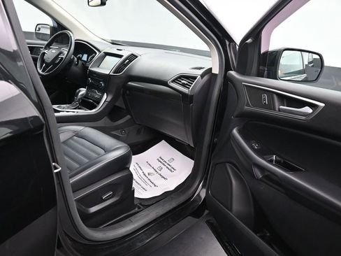 Used 2015 Ford Edge SEL w/ Equipment Group 201A image 12