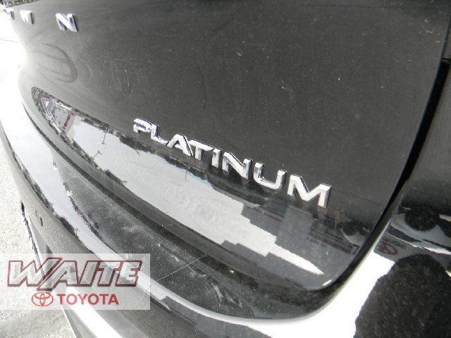 New 2026 Toyota Crown Platinum AWD/4WD image 7