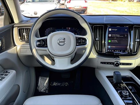 Certified 2023 Volvo XC60 B5 Plus w/ Climate Package image 5