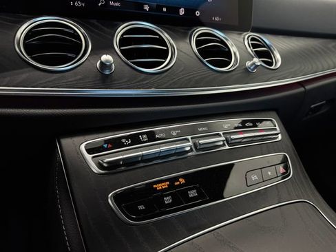 Certified 2021 Mercedes-Benz E 350 Sedan image 45